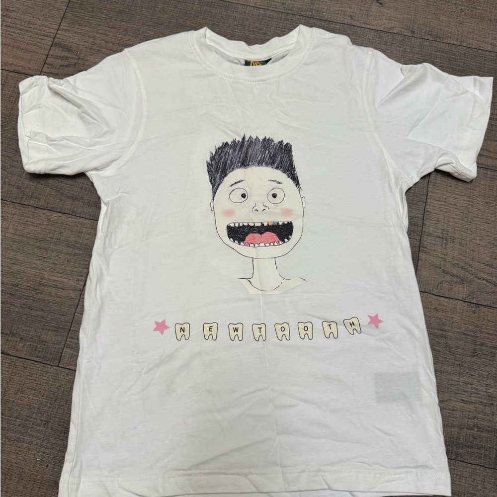 Graphic White T-Shirt